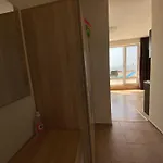 Apartamento Sea View Panoramic Apartments, Noks Crown Club