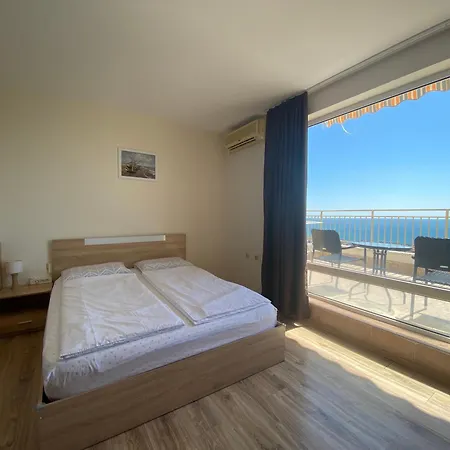 Sea View Panoramic Apartments, Noks Crown Club Appartement Sveti Vlas