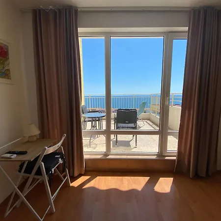 Sea View Panoramic Apartments, Noks Crown Club Appartement *