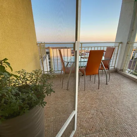 Sea View Panoramic Apartments, Noks Crown Club Apartmán