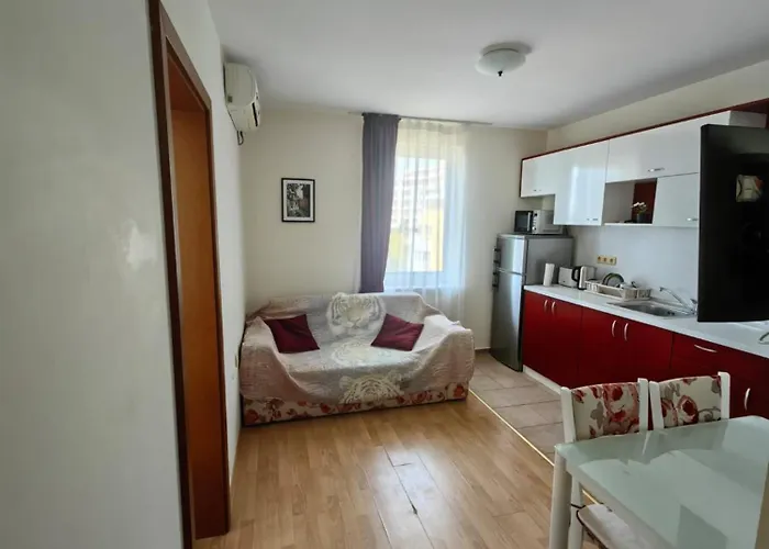 Apartment Sea View Panoramic Apartments, Noks Crown Club *