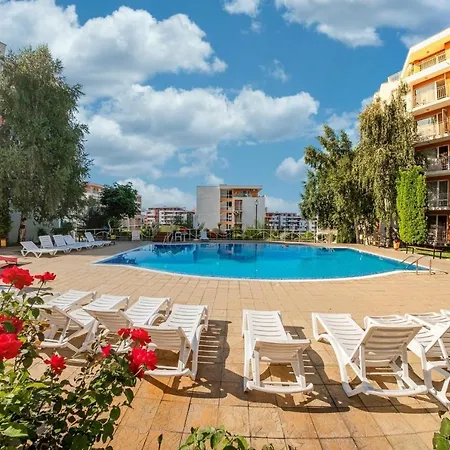 Апартаменты Sea View Panoramic Apartments, Noks Crown Club