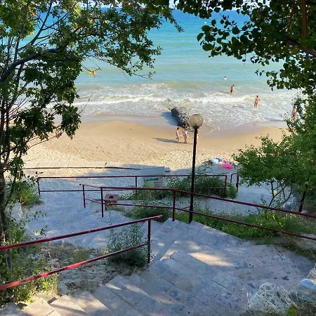 Apartment Sea View Panoramic Apartments, Fort Noks Crown Club *