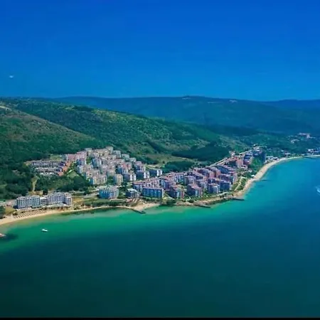Sea View Panoramic Apartments, Fort Noks Crown Club Sveti Vlas
