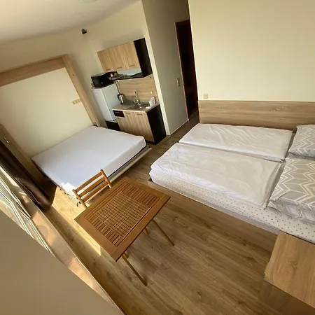 Sea View Panoramic Apartments, Noks Crown Club * سفيتي فلاس