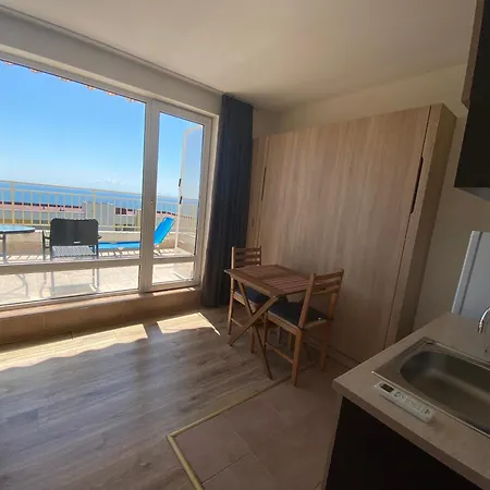 شقة Sea View Panoramic Apartments, Noks Crown Club *