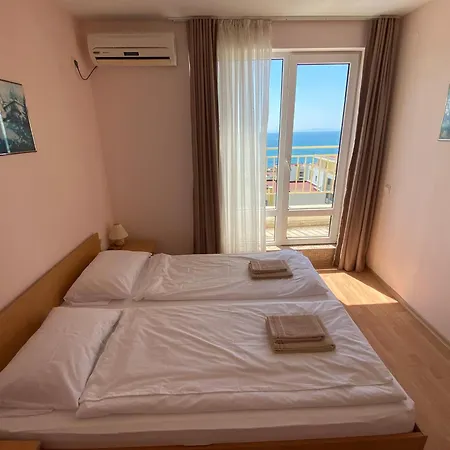 Sea View Panoramic Apartments, Fort Noks Crown Club Apartment Sveti Vlas