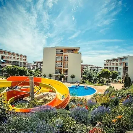 Apartment Sea View Panoramic Apartments, Fort Noks Crown Club *