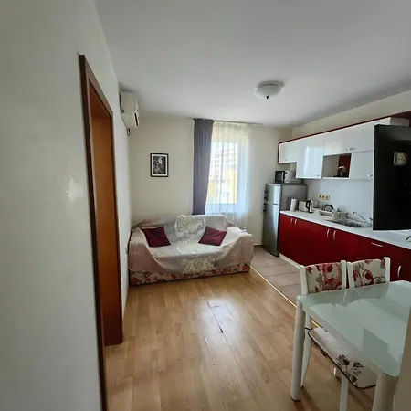 Apartment Sea View Panoramic Apartments, Noks Crown Club *