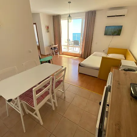 شقة Sea View Panoramic Apartments, Noks Crown Club