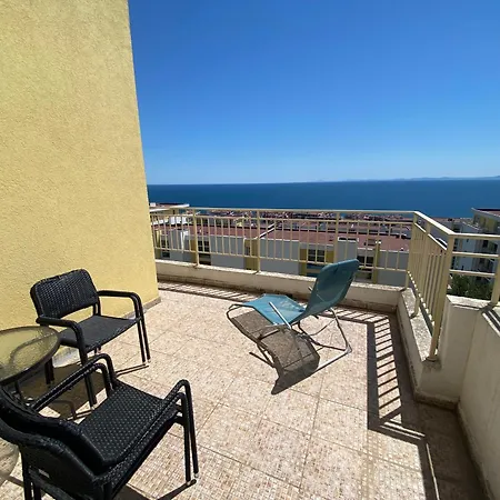 Sea View Panoramic Apartments, Noks Crown Club * سفيتي فلاس