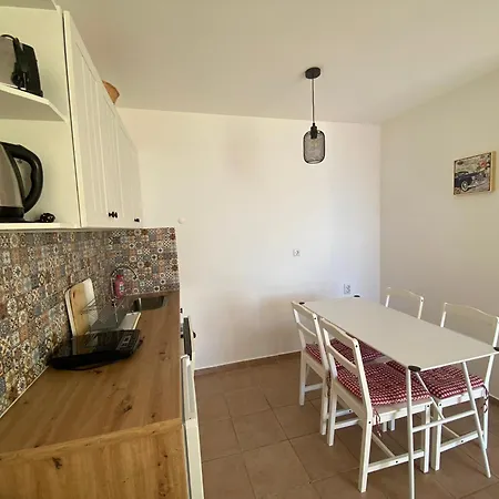 Sea View Panoramic Apartments, Noks Crown Club