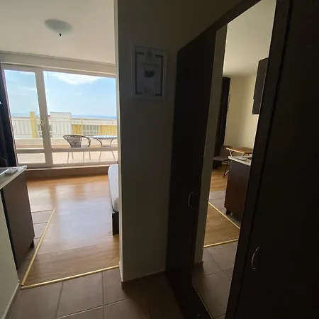 Sea View Panoramic Apartments, Noks Crown Club Apartment Sweti Wlas