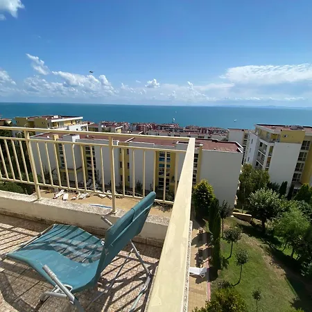 Sea View Panoramic Apartments, Noks Crown Club شقة *