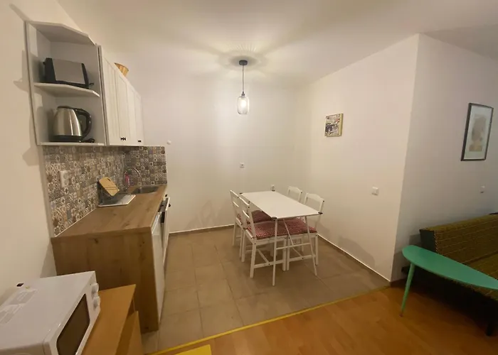 Sea View Panoramic Apartments, Noks Crown Club 公寓 圣弗拉斯