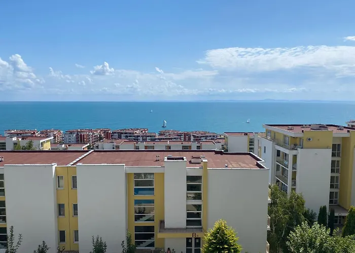 Sea View Panoramic Apartments, Noks Crown Club 公寓 *